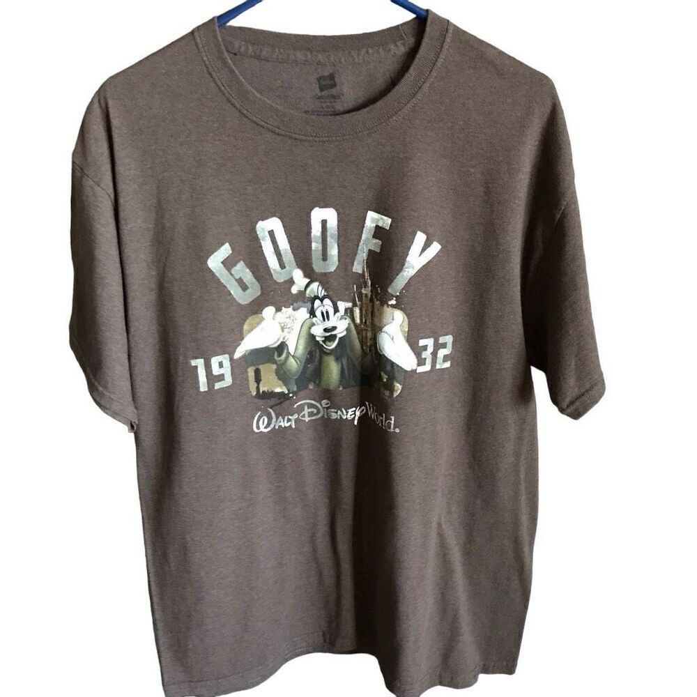Hanes Goofy brown men’s T-shirt Comfort Blend Size Large short sleeve